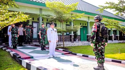 Bupati Dan Wabup Jember Berangkatkan 450 Prajurit Yonif Raider 509 Jaga Perbatasan Ri Png 2