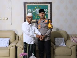 Cooling System untuk Pemilu 2024, Kapolres Kediri Kota Silaturahmi ke Ponpes Al Amien Ngasinan
