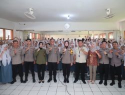 Wakapolres Kediri Beri Sosialisasi Penerimaan Anggota Polri di Sekolah dan Ponpes
