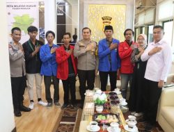 Bersama Organisasi Mahasiswa Kapolres Nganjuk Laksanakan Program Nusantara Cooling System