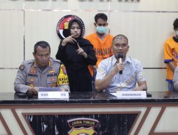 Polisi Berhasil Ungkap Motif Lempar Bondet Rumah Ketua KPPS di Pamekasan, Tersangka Diamankan