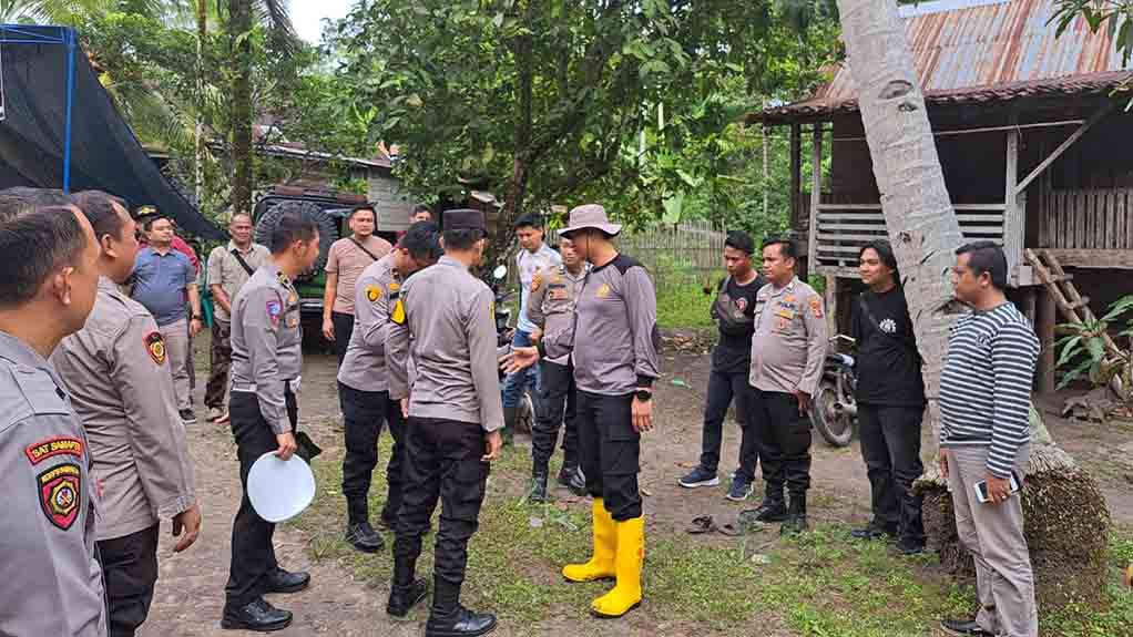 Kapolres Muba Akbp Imam Safi'i Monitoring Kegiatan Psu Di Tps 15 Talang Paye Libok.