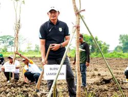 Pemkab Lamongan Tandai HPSN Dengan Penghijauan Kagama