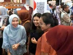 Jadi Momen Kebangkitan UMKM Bojonegoro Kenalkan Produk Lokal di DhawaFest Pesona 2024