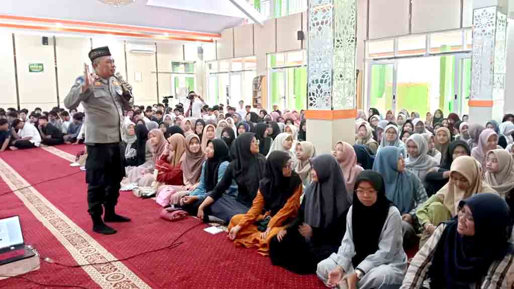 Cegah Perundungan Polresta Malang Kota Sosialisasi Stop Bullying Di Sekolah