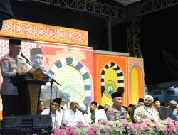 Hadiri Haul Ponpes Nurut Taqwa di Bondowoso, Kapolda Jatim Ajak Ulama Tetap Jaga NKRI