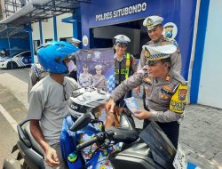 Operasi Keselamatan Semeru 2024, Polisi di Situbondo Beri Hadiah Pengendara Tertib