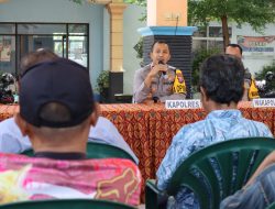 Jumat Curhat di Bulan Ramadhan Polres Kediri Kota Gelar Baksos dan Bakkes