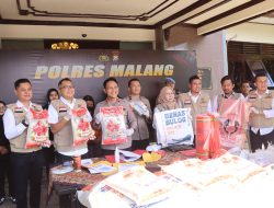 Polisi Berhasil Bongkar Jaringan Pemalsu Beras Bulog Jadi Kemasan Premium di Malang