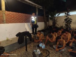Acara Kumpul – kumpul yang Diwarnai Minum – Minuman di Kafe, Puluhan Anggota Komunitas yang Berafiliasi pada Perguruan Pencak Silat ini Dihentikan Polsek Mojoroto, Ternyata ini Sebabnya ..!