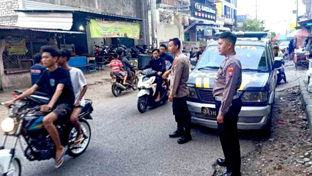 Jelang Buka Puasa Polsek Babat Lakukan Giat Patroli Ngabuburit