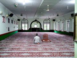 Melongok Masjid Muhdhor, Salah Satu Masjid Tertua di Tuban