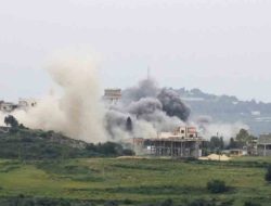 Hizbullah Tembakan Drone, Peluru Kendali ke Israel