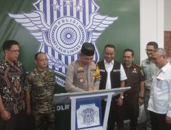 Maksimalkan Pelayanan Masyarakat Pada Mudik Lebaran Kapolres Probolinggo Resmikan Pospol Gending
