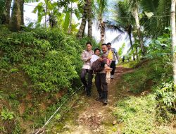 Polisi Berhasil Redam ODGJ yang Mengamuk Resahkan Warga di Pacitan