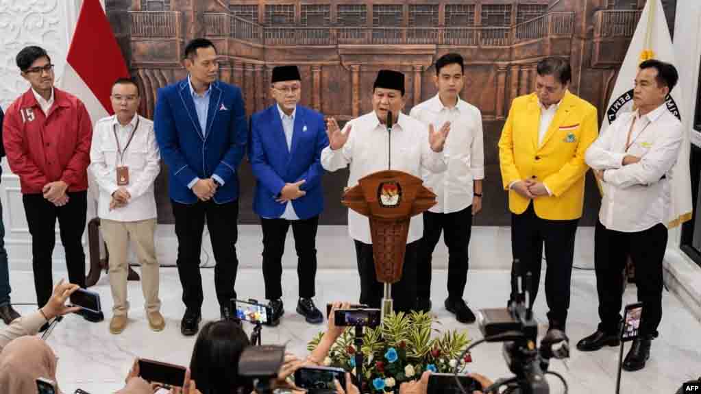 Prabowo Dekati Mayoritas Di Dpr Setelah Partai Saingannya Janjikan Dukungan