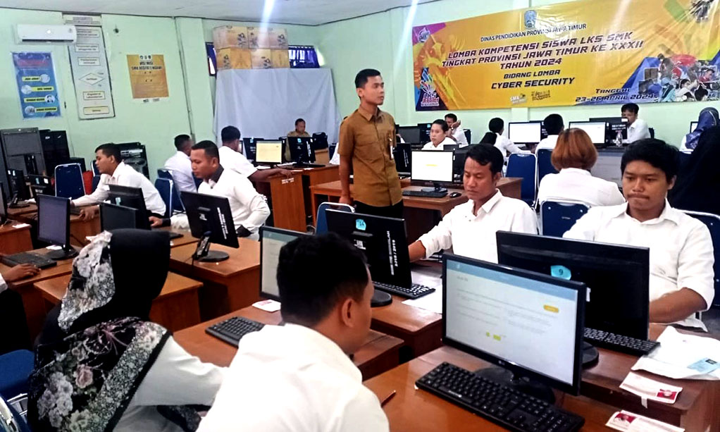 92 Peserta Ikuti Tes Cat Calon Panwascam Pilkada Ngawi