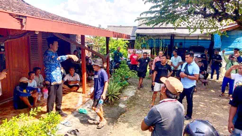 Bpd Katekan Dipolisikan Atas Dugaan Penggelapan Dana Csr, Buntut Warga Demo