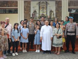Jamin Keamanan Peringatan Kenaikan Isa Almasih, Kapolres Kediri Kota Patroli Gereja