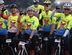Kapolres Kediri Kota bersama Kapolda Jatim dan PJU Polda Jatim Ikuti Bromo KOM X Challenge 2024