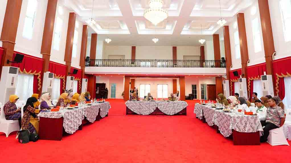 Ninuk Triyanti Pimpin Rapat Pembahasan Program Pokja Bunda Paud Sulsel 2