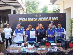 Polisi Amankan Tersangka Pungli Pembuatan Dokumen Kependudukan di Kabupaten Malang