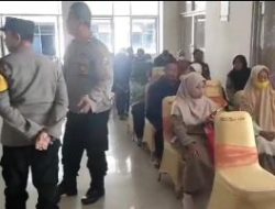 Puluhan Warga Kediri Ikuti Skrining Gelombang 2 Operasi Katarak Gratis Polres Kediri