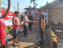 Sambut Hari Bhayangkara ke-78, Polres Jember Lakukan Aksi Sosial Bedah Rumah