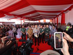 Kapolda Jatim Pimpin Baksos dan Bakkes Serentak di Ponorogo Sambut Hari Bhayangkara ke – 78