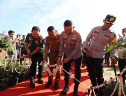 Gelar Baksos di Hari Bhayangkara ke – 78 Polda Jatim Dukung Percepatan Ekonomi Inklusif