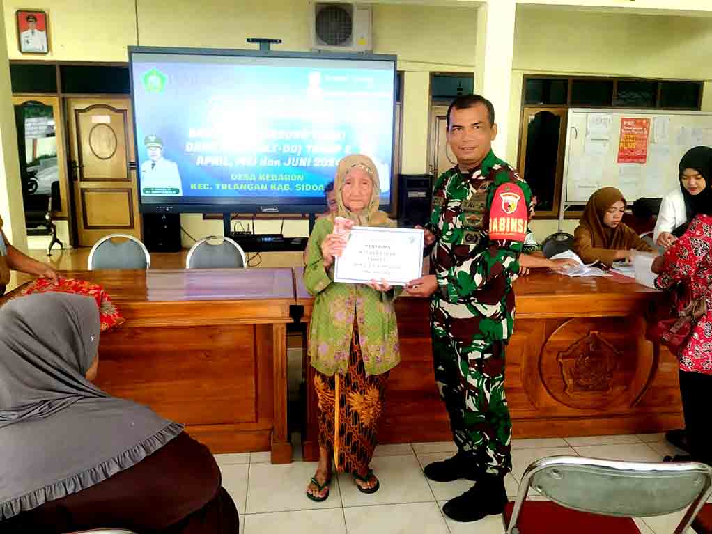 Penyaluran Bantuan Langsung Tunai Dana Desa ( Blt Dd) Tahap 2 Desa Kebaron Tahun 2024 2