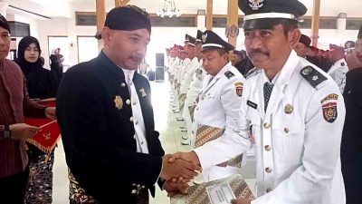 210 Kepala Desa Terima Sk Perpanjangan Masa Jabatan Dari Bupati Ngawi