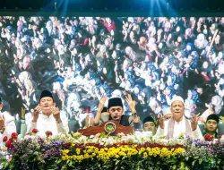 Alun-alun Lamongan Bak Lautan Manusia, Ngaji Bareng Gus Iqdam