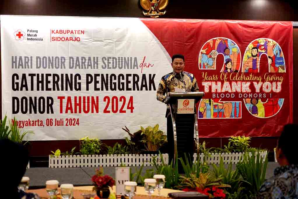 Beri Penghargaan Pendonor Darah