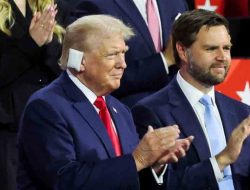 Donald Trump Tampil ke Muka Umum untuk Pertama Kalinya Usai Percobaan Pembunuhan