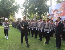 Polres Kediri Kota Gelar Upacara Hari Bhayangkara Ke-78 Di Balai Kota Kediri