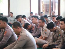 Ciptakan Suasana Kerja yang Harmonis, Polres Kediri Rutin Adakan Binrohtal
