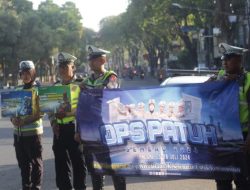 Jelang Operasi Patuh Semeru 2024, Polres Kediri Kota Sosialisasi Blusukan di Sejumlah Tempat