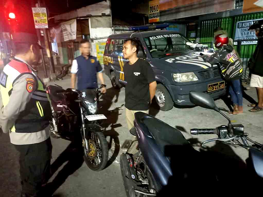 Kapolsek Mojoroto Pimpin Kegiatan Cipta Kondisi