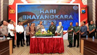 Kejutan Hari Bhayangkara Di Kota Kediri Dari Tni Untuk Polisi