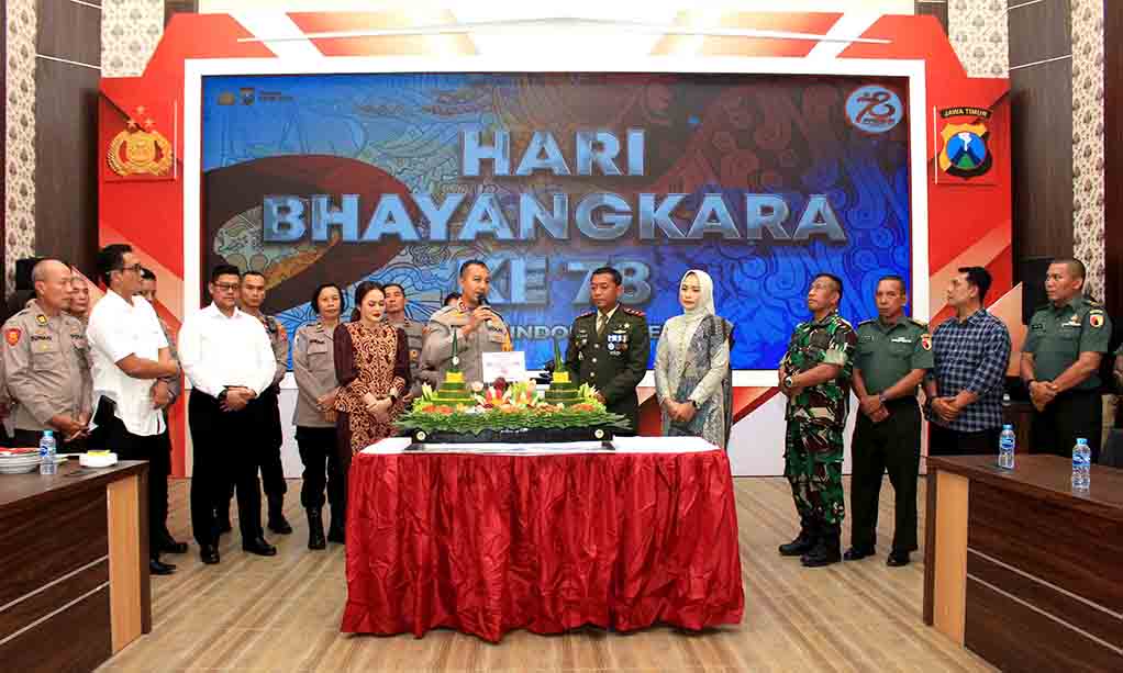 Kejutan Hari Bhayangkara Di Kota Kediri Dari Tni Untuk Polisi