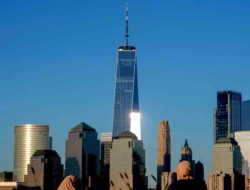 NASA: Meteor Serempet Langit di Atas Kota New York