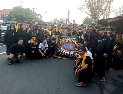 Paska Suran Agung di Madiun, Ratusan Rombongan Pesilat PSHW – TM Melintasi Ruas Jalan Protokol Wilayah Hukum Polsek Mojoroto, Kapolsek : Aman dan Kondusif