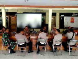 Patroli Dialogis Bhabinkamtibmas Polsek Tulangan Bersama Aparat Desa Kebaron