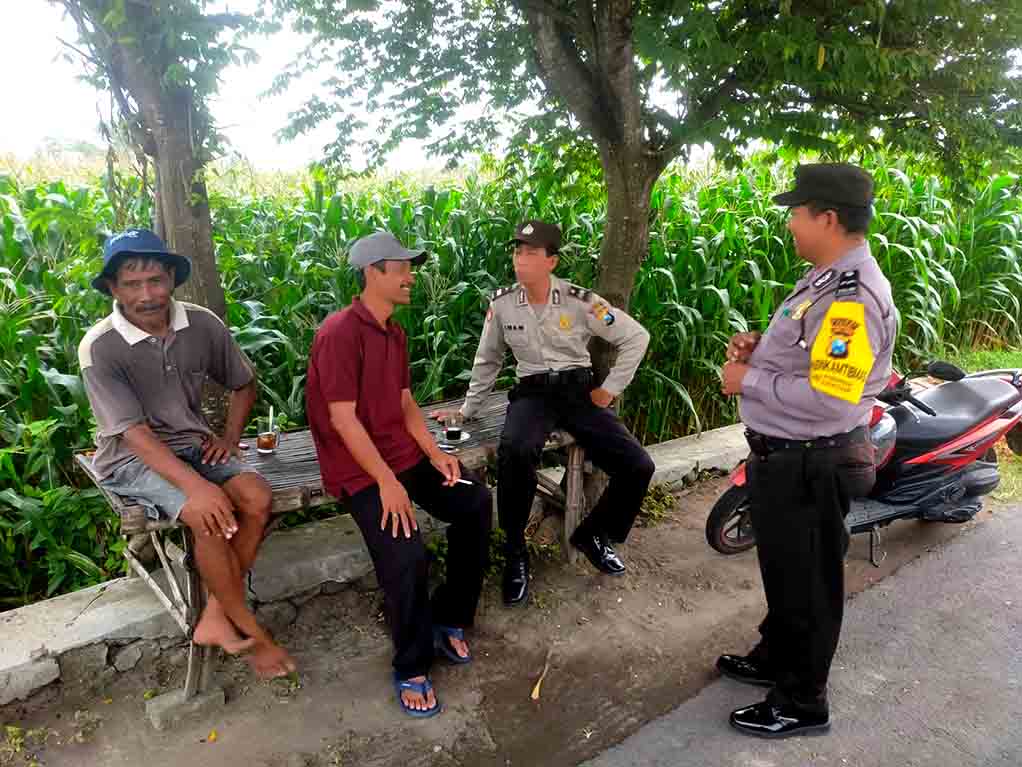 Patroli Persawahan, Polisi Kediri Ingatkan Petani Waspada