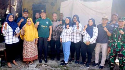 Plt Bupati H Subandi Bersama Baznas Bantu Perbaikan Empat Rumah Warga Di Gedangan Dan Buduran 2