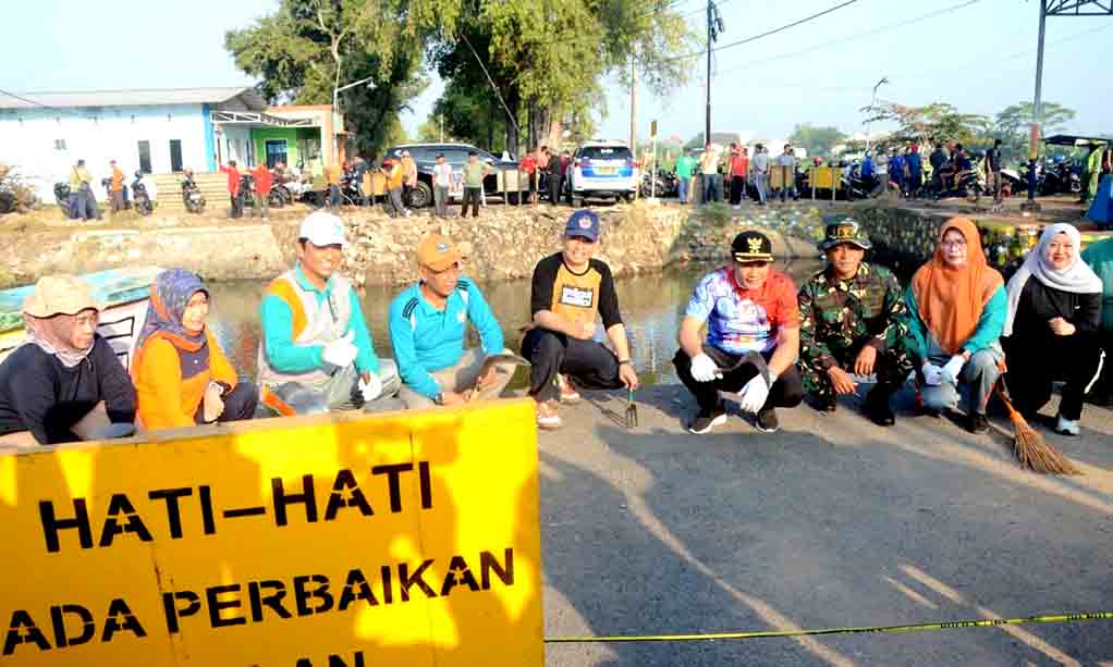 Plt. Bupati Sidoarjo Gerakkan Opd Untuk Kerja Bakti Massal Pasca Robohnya Jembatan Kedungpeluk