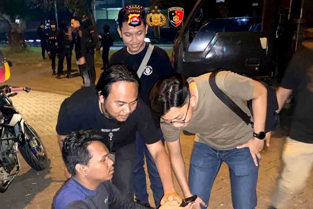 Polres Serang Razia Judi Online Dengan Cek Ponsel Warga 2