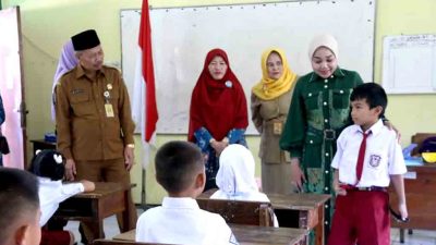 Sukseskan Transisi Paud Ke Sd Yang Menyenangkan 2024, Dr. Sriatun Tinjau Langsung Pelaksanaan Mpls 2