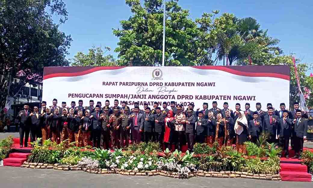 44 Anggota Dprd Ngawi Dilantik Di Wedya Graha Ngawi